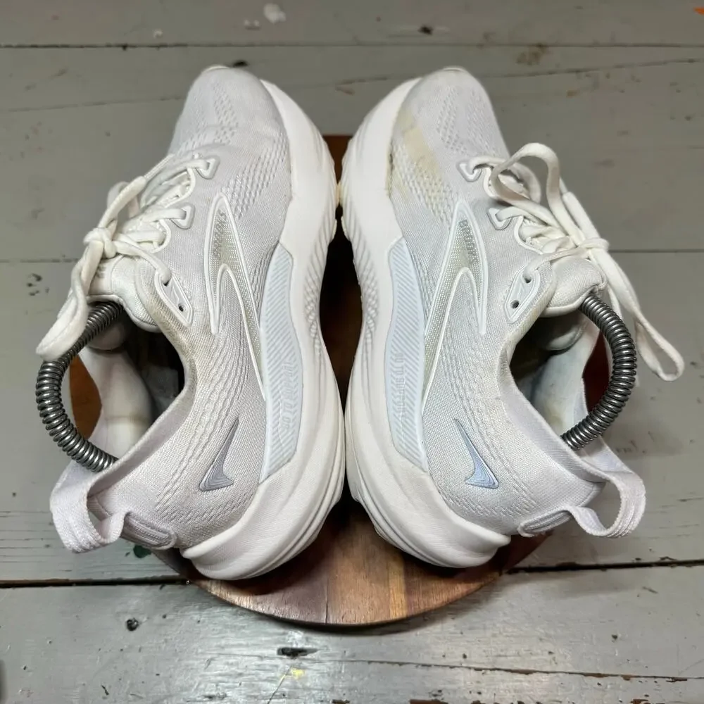 Brooks Glycerin GTS 22 Womens Size 8.5 White Sneaker Shoes